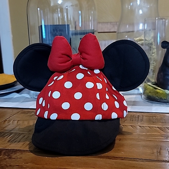 Disney Minnie Mouse toddler hat - Picture 1 of 5